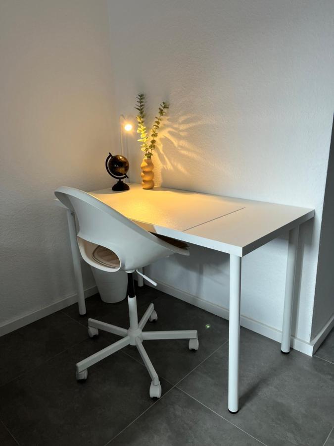 Appartment Florida Naehe Duesseldorf, Messe, Hbf, City, Wifi, Helios Hospital Krefeld Ngoại thất bức ảnh